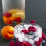 agua aromatizada con frutas